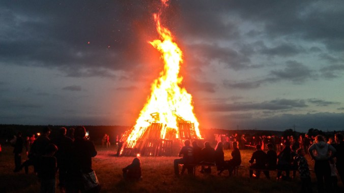Sonnwendfeuer 2017: Das Feuer brennt