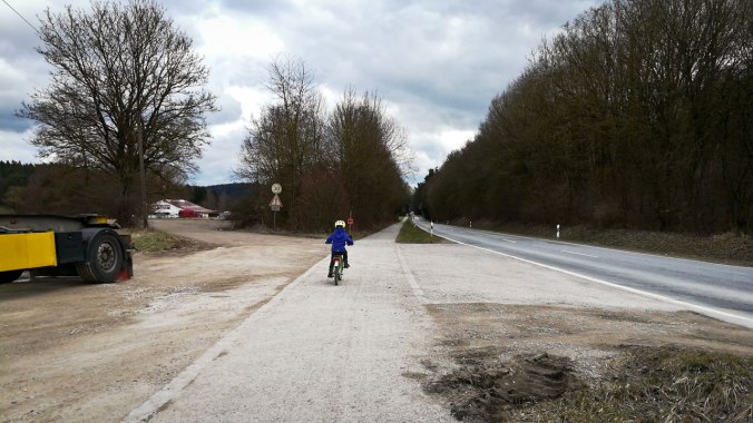 Zum ersten Mal in diesem Jahr mit dem Sohnemann unterwegs...