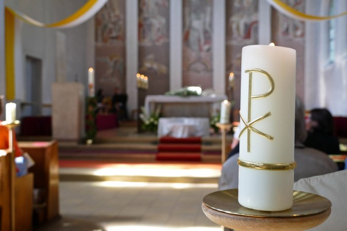 Der Gottesdienst war, unter starker Beteiligung der Kommunionkinder, schön gestaltet