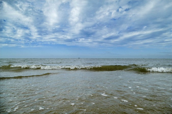 Endlich mit den Füßen durch das Meer waten