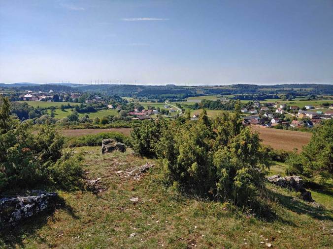 Oben wurden wir mit einem famosen Weitblick belohnt...