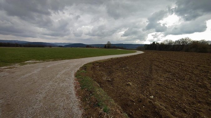 Ein schneller Lauf unter dramatischen Wolken