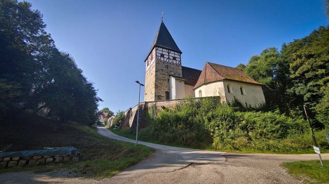Kurz vor einer der fiesen, kleinen Steigungen
