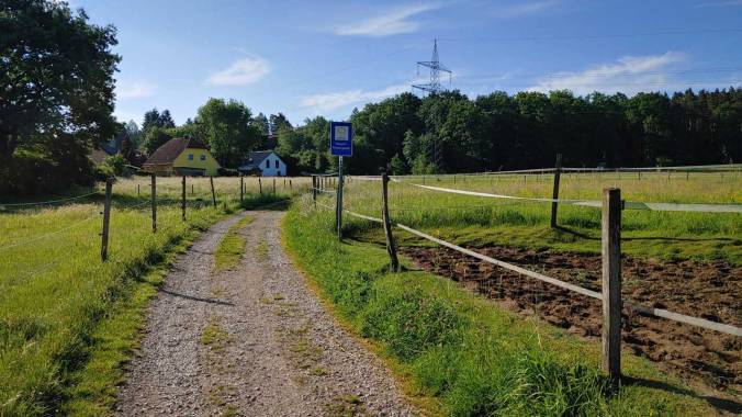 Schneller Lauf von der Autowerkstatt nach Hause