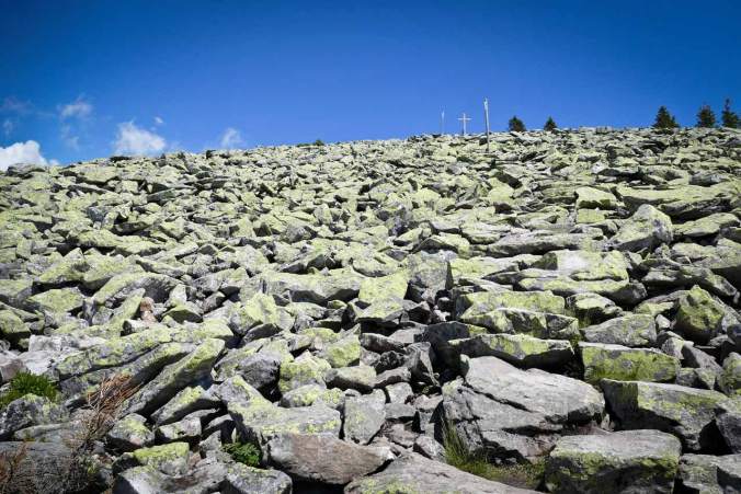 Das Blockmeer des Lusen auf den letzten Höhenmetern