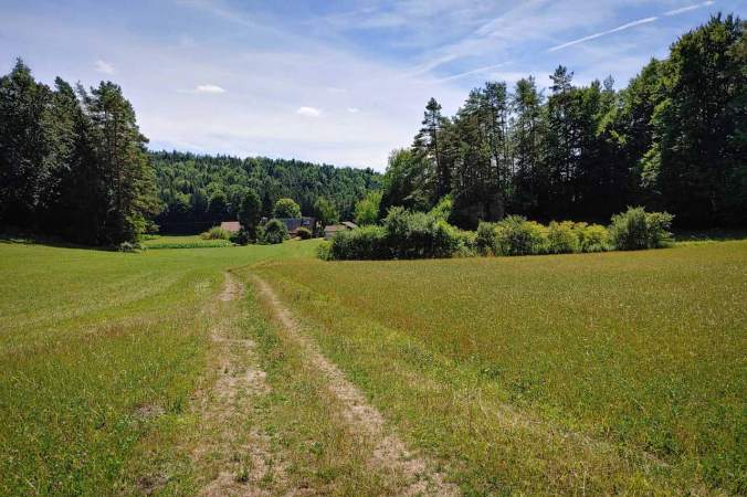 Sehr idyllische Landschaften und kleine Ortschaften bzw. Siedlungen