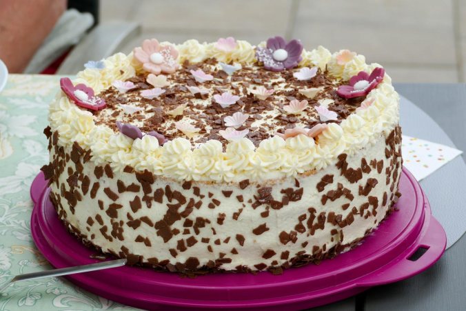 Von der Geburtstagstorte blieb fast nichts übrig