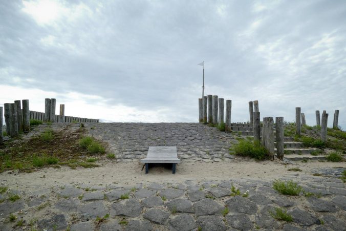 Eine Liege, auf der man exzellent Brotzeit machen kann