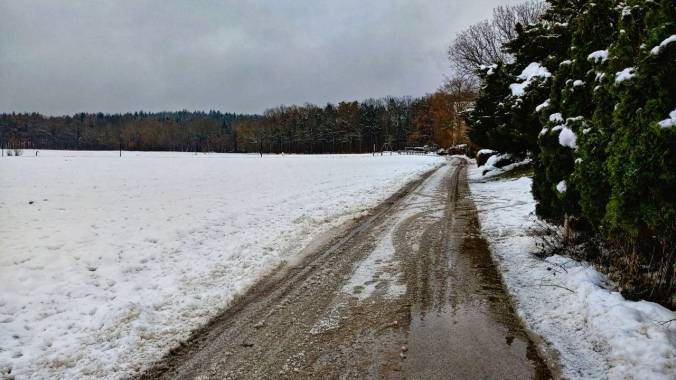 Nach zwei Tagen Pause ging es heute durch den Schneematsch