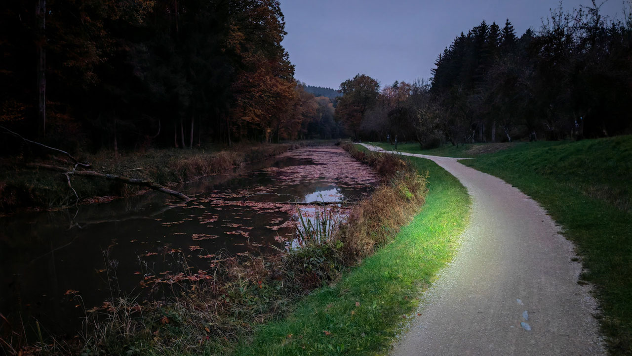 Am Alten Kanal entlang die 200 km im Oktober vollgemacht