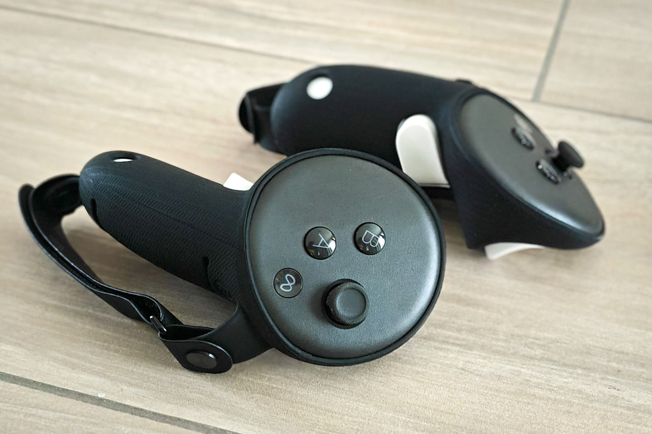 Die innovativen Touch-Plus-Controller der Meta Quest 3