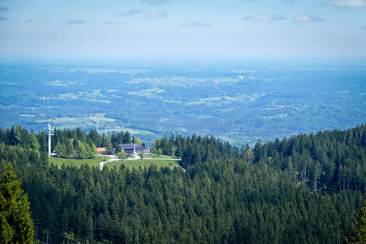 Na, wer entdeckt den Gleitschirm?