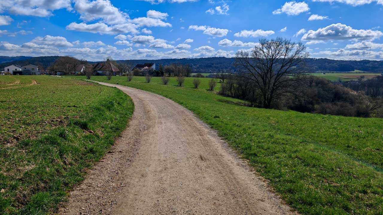 Mit Sonne und kaltem Wind die 200 km im März geknackt