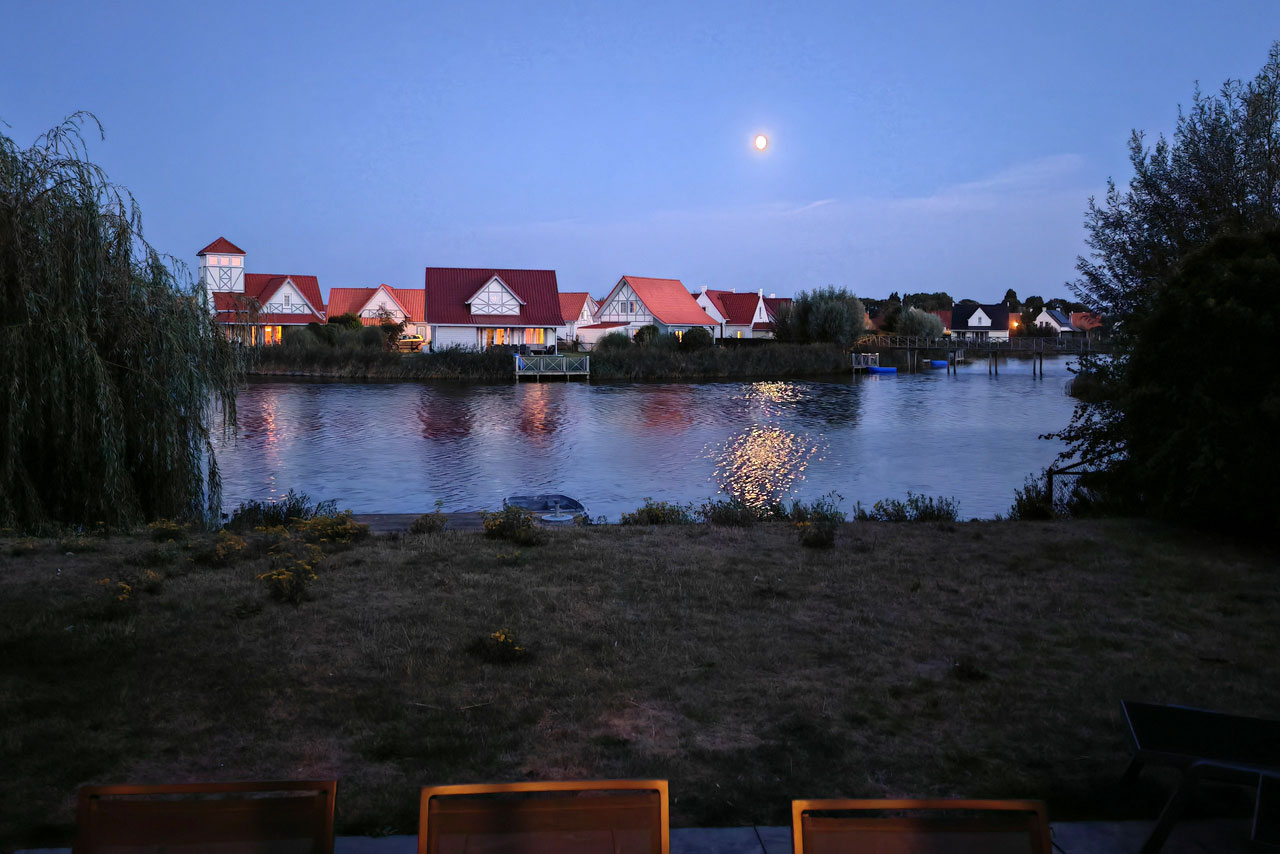 Der Mond von unserer Terrasse aus gesehen