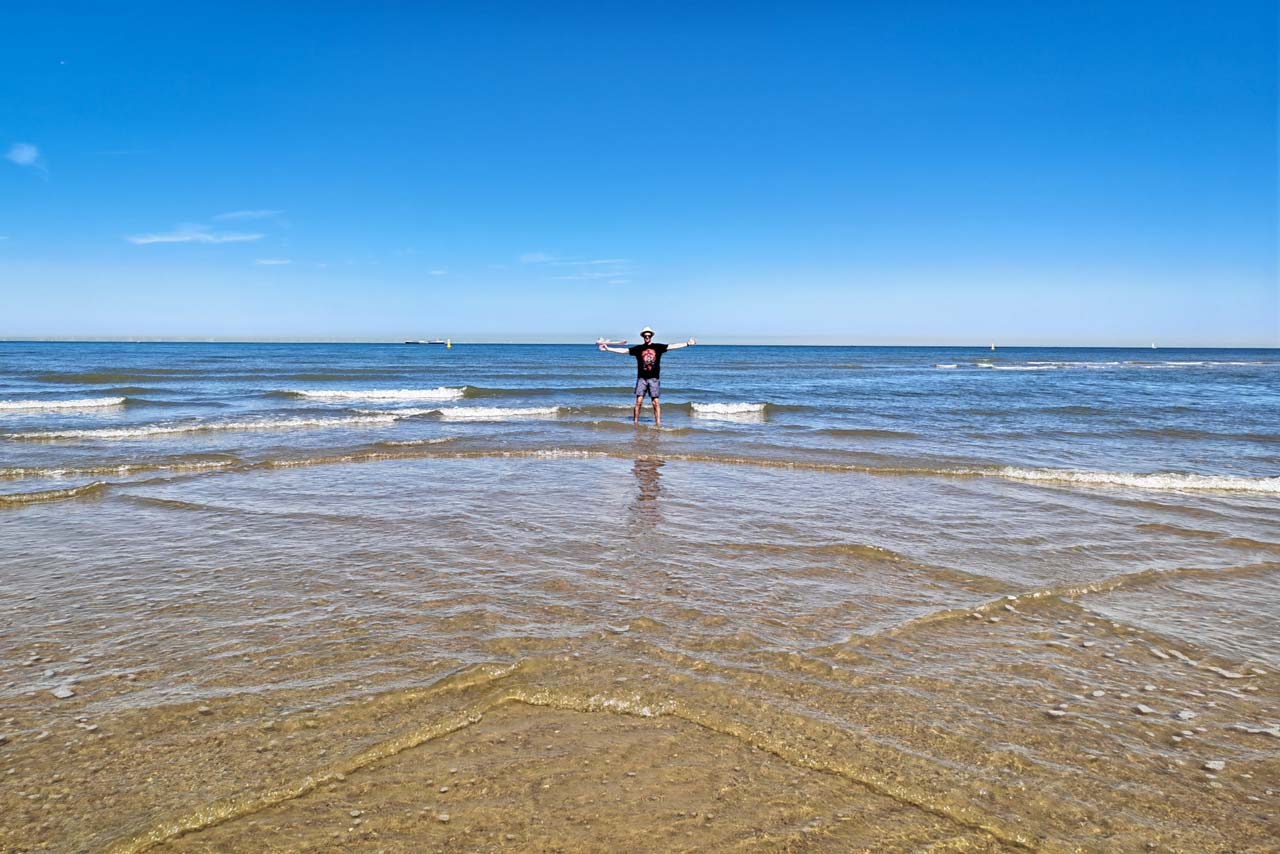 Ob ich das Meer und den Strand liebe?